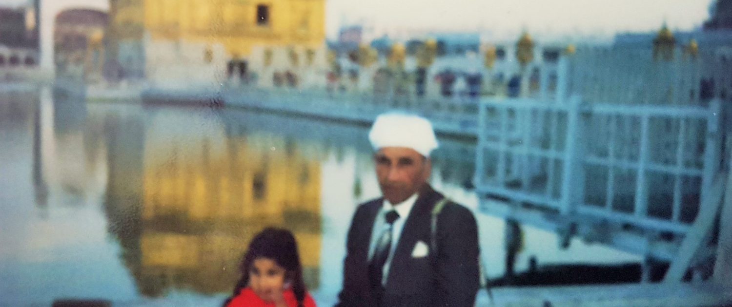 Photo of Anj Handa and her dad outside Golden Temple