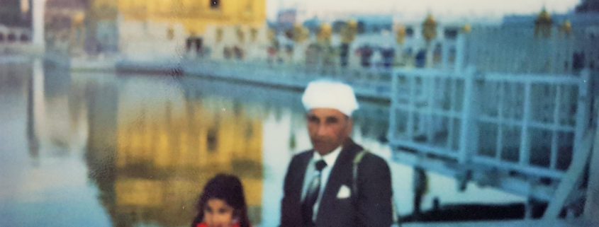 Photo of Anj Handa and her dad outside Golden Temple